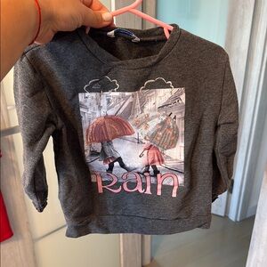 Gray Kids Shirt with Rain Graphic size 2T